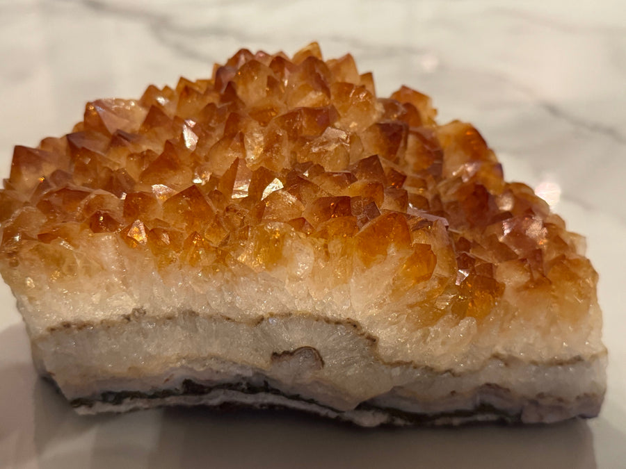 Golden citrine cluster – crystals for abundance and manifestation